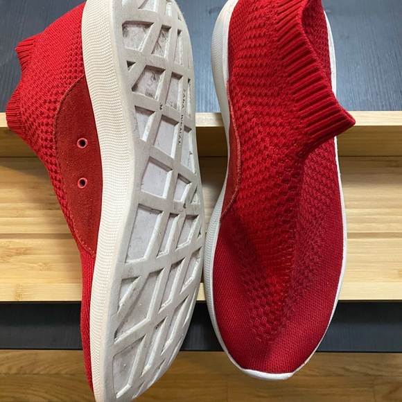 Sock shoes in trend - Picture 2 of 4